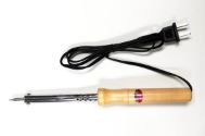 Cautin Mango de Madera 60w C&A