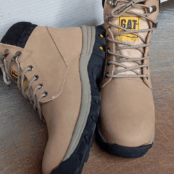 Zapato Punta de Acero MOD CATERPILLAR T40 C Beige