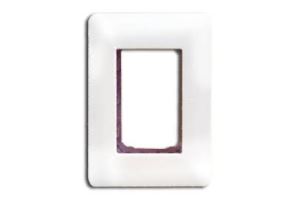 placa simple blanco (para interruptor o tomacorriente) Opalux